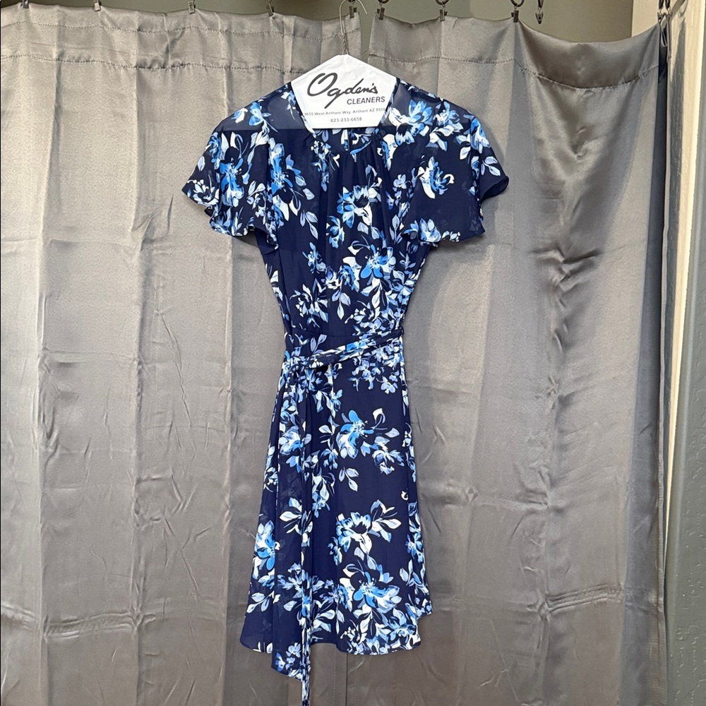 Jessica Howard Navy and Light Blue Floral Mini Dress